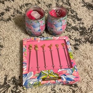 Lilly Pulitzer insulated wine glasses and appetizer picks 🍍🦩🌴